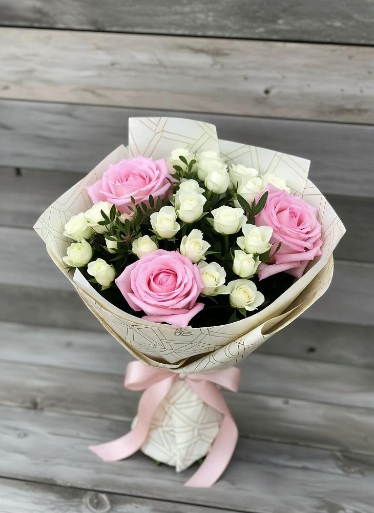 Букет цветов из: Розы в Приморье