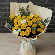 Букет цветов из:  Розы в Приморье