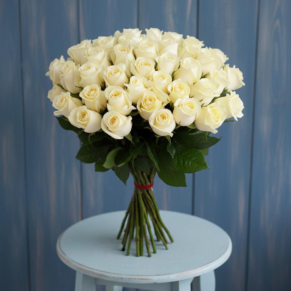 Букет 51 Белая роза Эдлесс Лав в Приморье