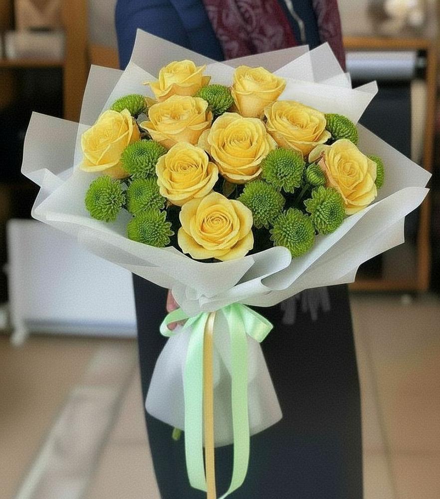 Букет цветов из: Хризантемы и Розы в Приморье