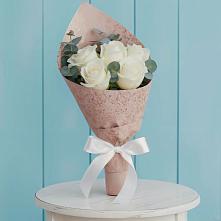 Букет цветов из:  Розы в Приморье