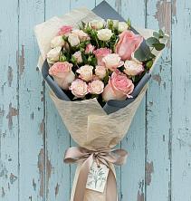 Букет цветов из:  Розы в Приморье