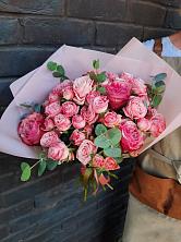 Букет цветов из:  Розы в Приморье