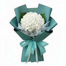 Букет цветов из:  Гортензия в Приморье